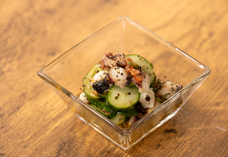 タコときゅうりのバジル和え