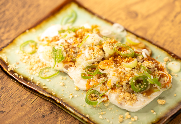 辛めよだれ鶏(醤油、塩麹)